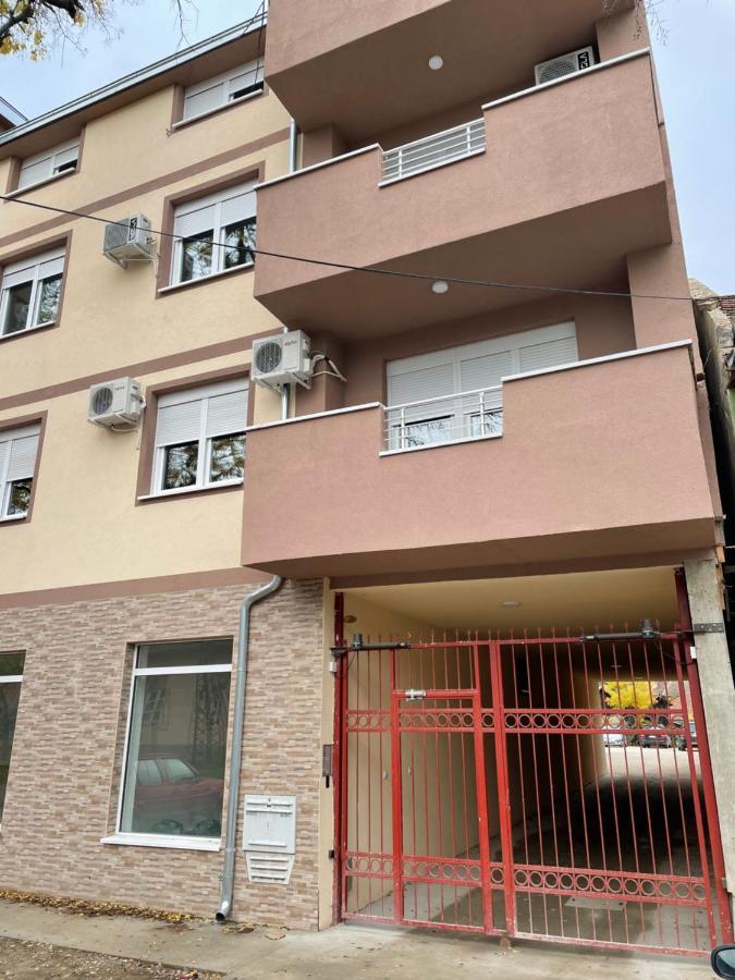 Apartmani Sombor Luaran gambar